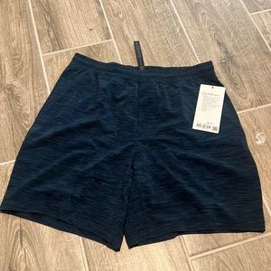 Lululemon NWT pace breaker short 7 inch